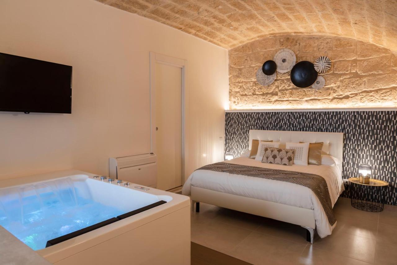 B&B Torre Canina Suite & Rooms Trani Εξωτερικό φωτογραφία