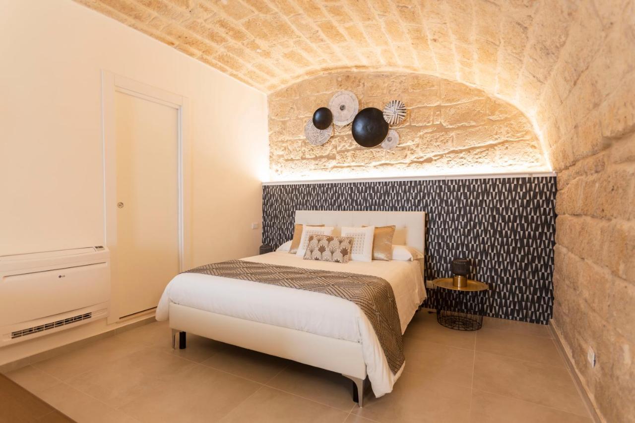 B&B Torre Canina Suite & Rooms Trani Εξωτερικό φωτογραφία