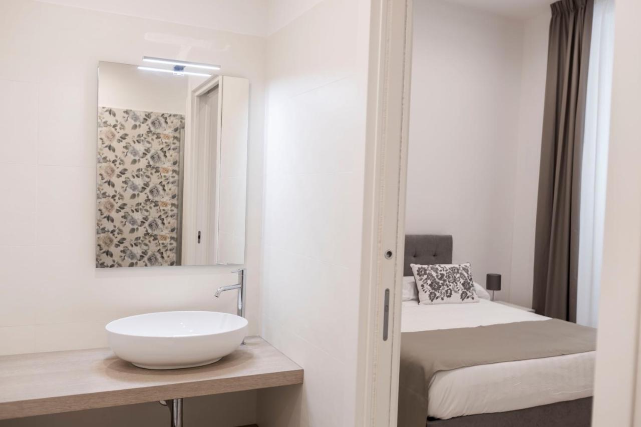 B&B Torre Canina Suite & Rooms Trani Εξωτερικό φωτογραφία