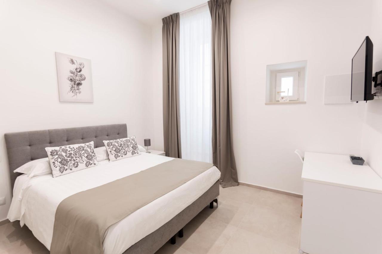 B&B Torre Canina Suite & Rooms Trani Εξωτερικό φωτογραφία