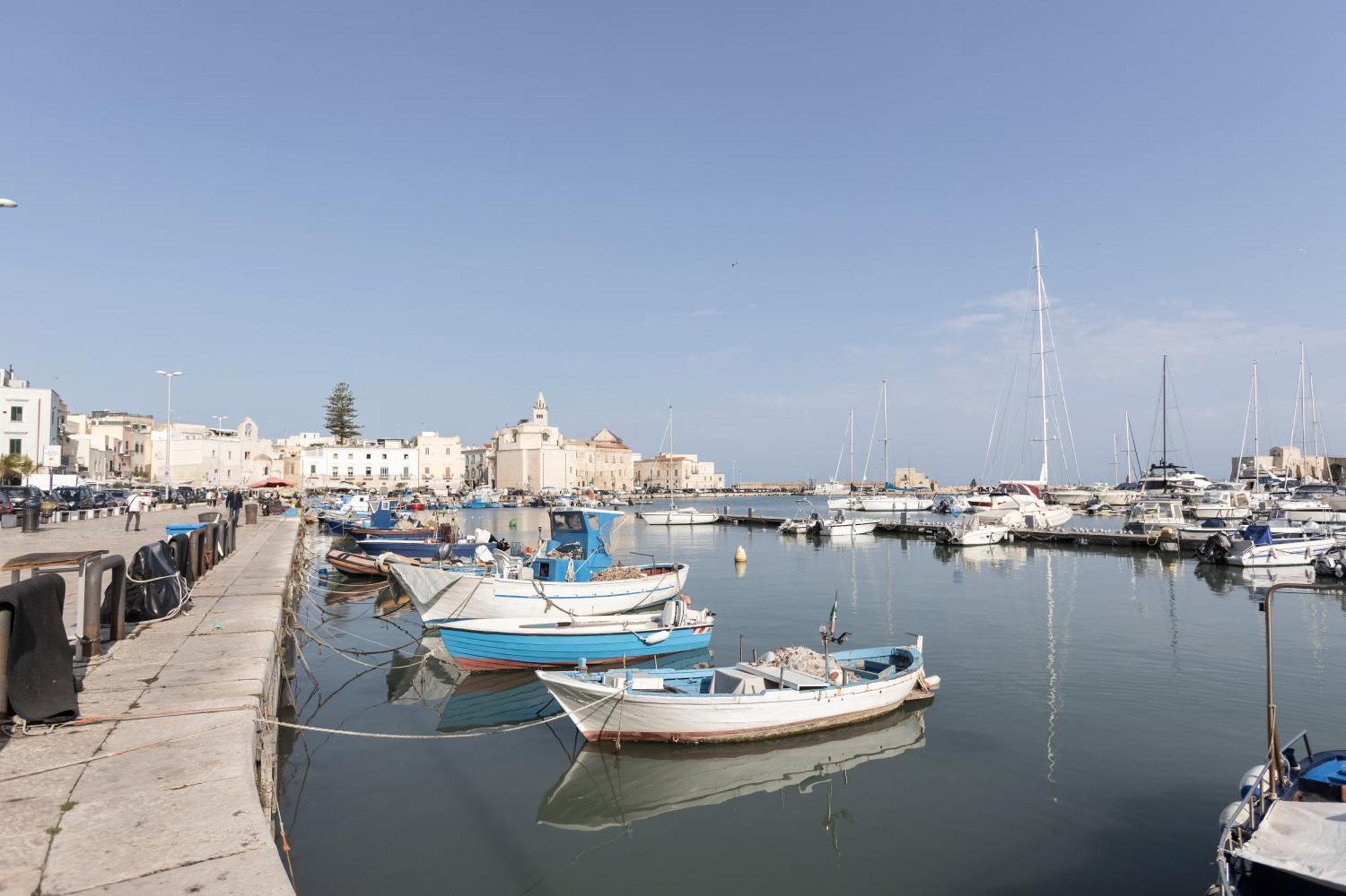 B&B Torre Canina Suite & Rooms Trani Εξωτερικό φωτογραφία