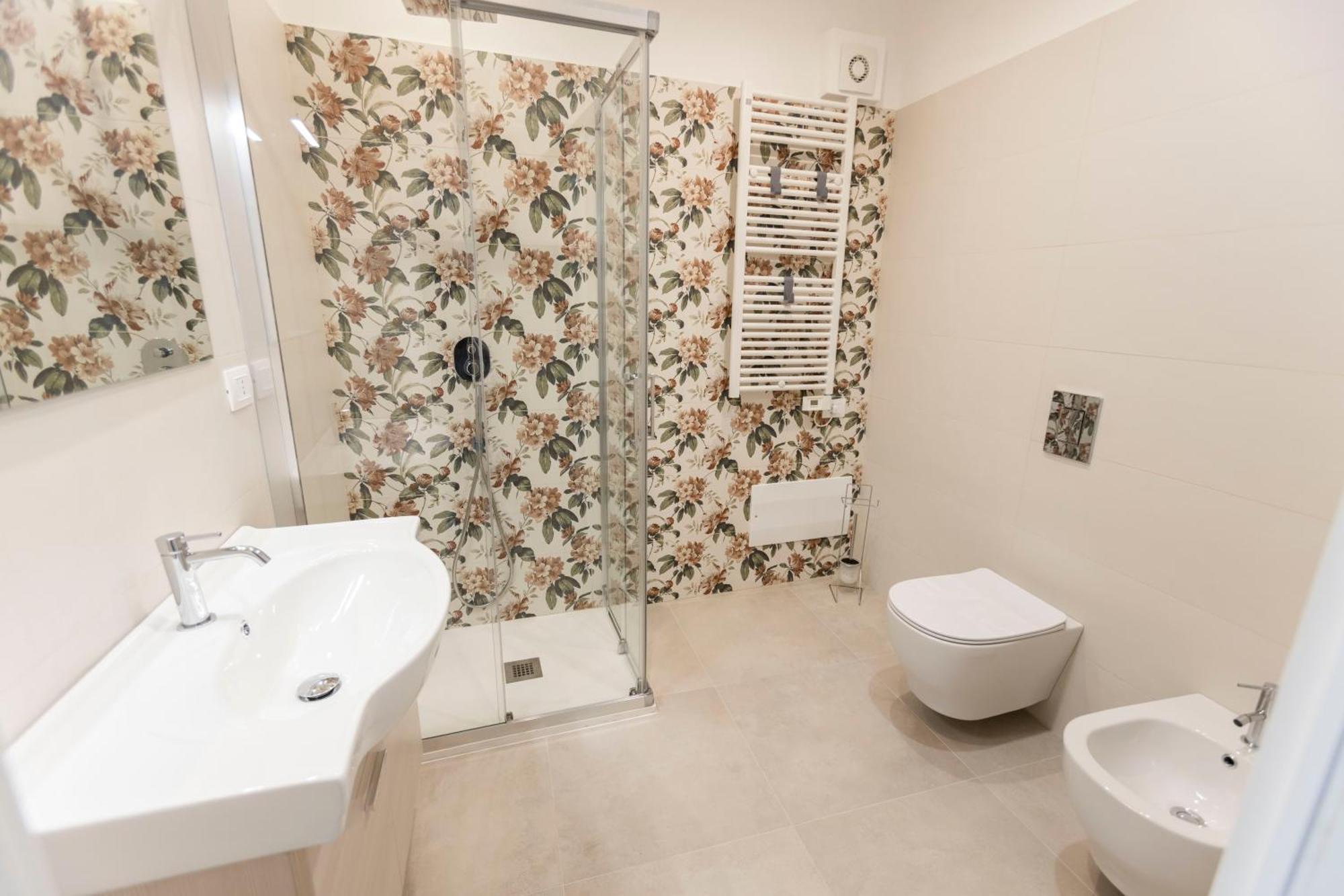 B&B Torre Canina Suite & Rooms Trani Εξωτερικό φωτογραφία